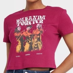 Marvel comics maroon Wakanda Forever women warrior graphics cropped shirt XL NWT